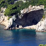 With Parking Space - 9099 Dubrovnik