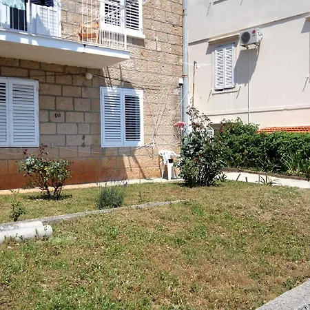 With Parking Space - 9099 Appartement