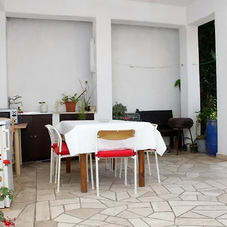 Apartment With A Parking Space - 9099 *
