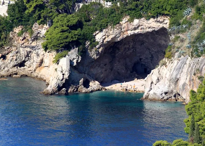 With Parking Space - 9099 Dubrovnik