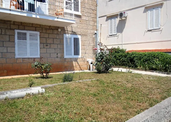 With Parking Space - 9099 Apartman