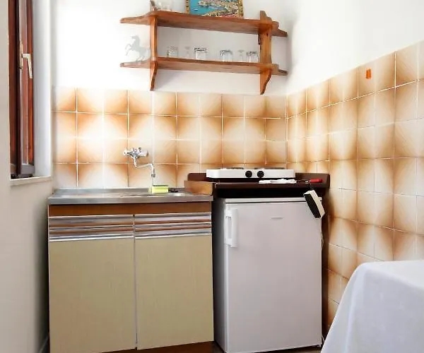 Apartman With Parking Space - 9099 Dubrovnik